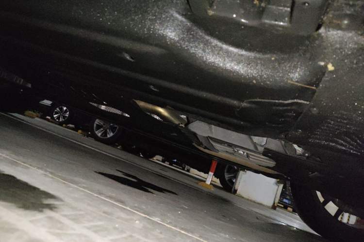 Used Porsche Macan 2023 Macan 2.0T Chassis Front Right