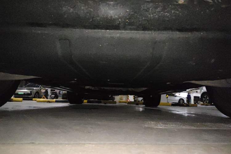 Used Porsche Macan 2023 Macan 2.0T Chassis Front