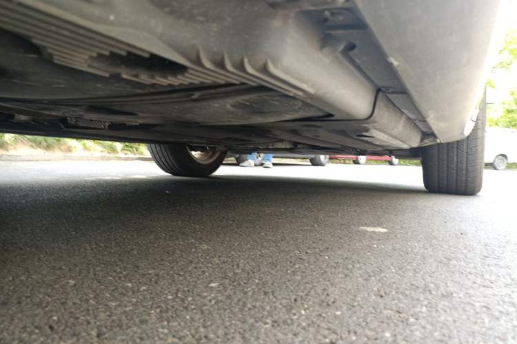 Used Porsche Macan 2023 Macan 2.0T Chassis Rear Right