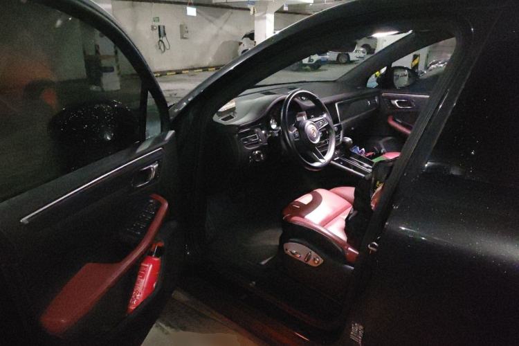 Used Porsche Macan 2023 Macan 2.0T Driver Seat