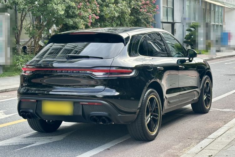 Used Porsche Macan 2023 Macan 2.0T Exterior 6