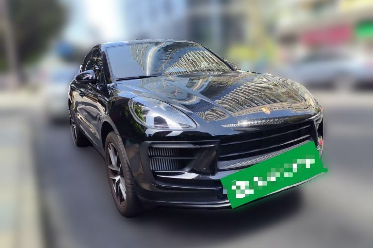 Used Porsche Macan 2023 Macan S 2.9T Front Right 45 Deg