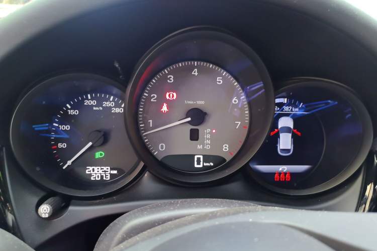 Used Porsche Macan 2023 Macan S 2.9T Instrument Cluster