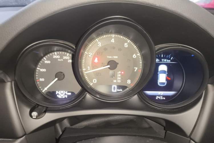 Used Porsche Macan 2023 Macan 2.0T Instrument Cluster