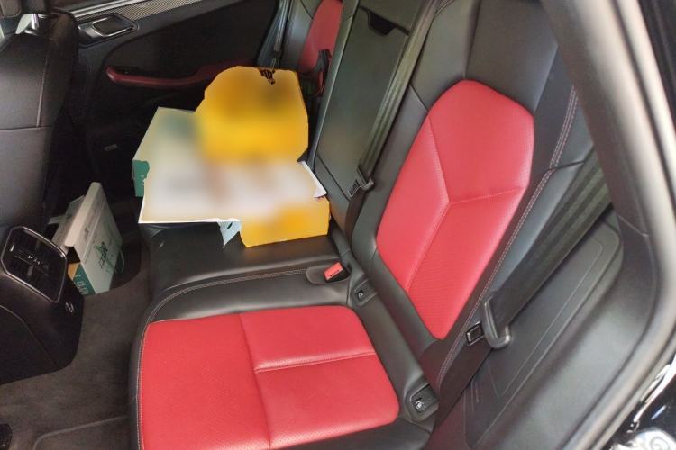 Used Porsche Macan 2023 Macan S 2.9T Left Rear Seat