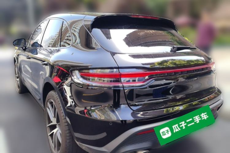 Used Porsche Macan 2023 Macan S 2.9T Rear Left 45 Deg