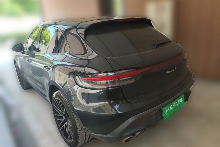 Used Porsche Macan 2023 Macan S 2.9T Rear Left 45 Deg