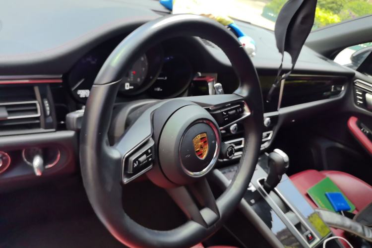 Used Porsche Macan 2023 Macan S 2.9T Steering Wheel
