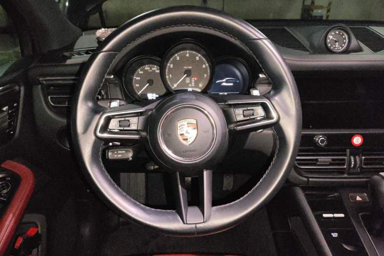 Used Porsche Macan 2023 Macan 2.0T Steering Wheel