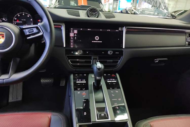 Used Porsche Macan 2023 Macan 2.0T Audio And AC Panel