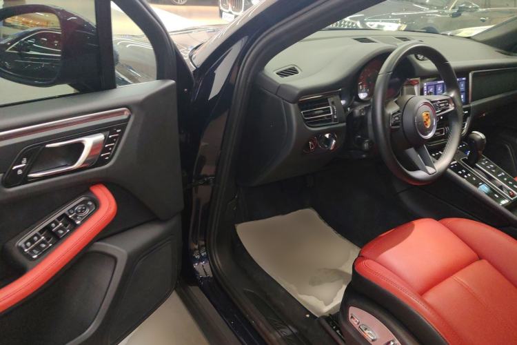 Used Porsche Macan 2023 Macan 2.0T Driver Seat