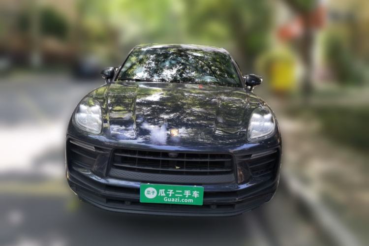 Used Porsche Macan 2023 Macan 2.0T Front