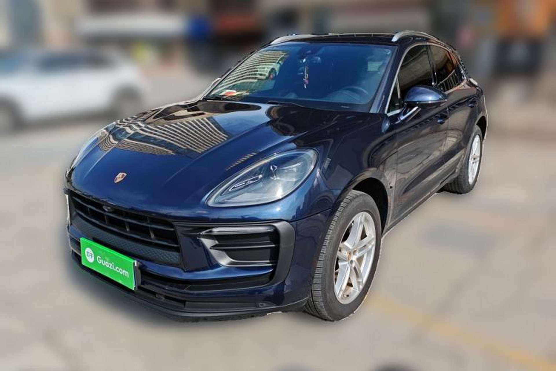 Used Porsche Macan 2023 Macan 2.0T Front Left 45 Deg