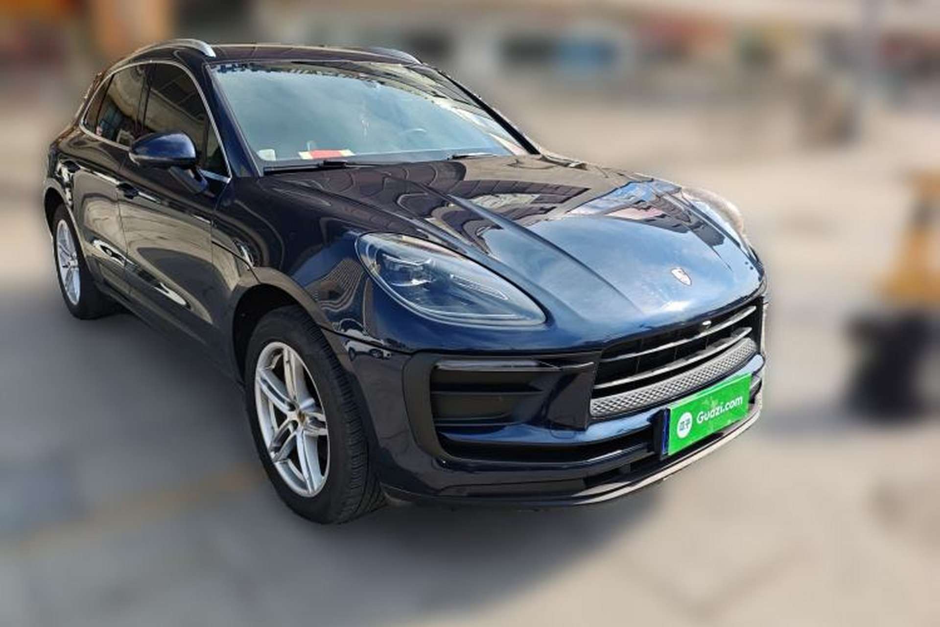Used Porsche Macan 2023 Macan 2.0T Front Right 45 Deg