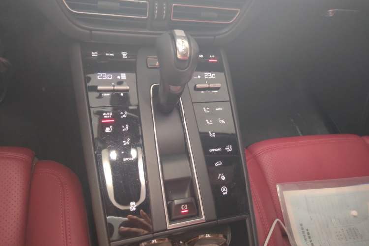 Used Porsche Macan 2023 Macan 2.0T Gear Lever