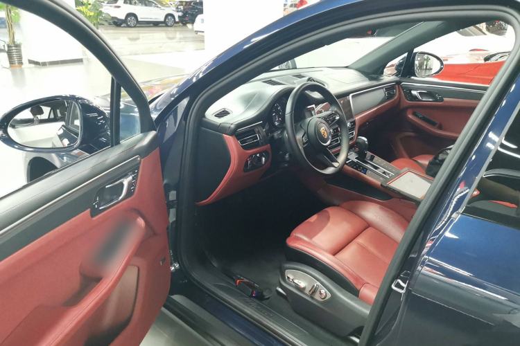 Used Porsche Macan 2023 Macan 2.0T Interior 3