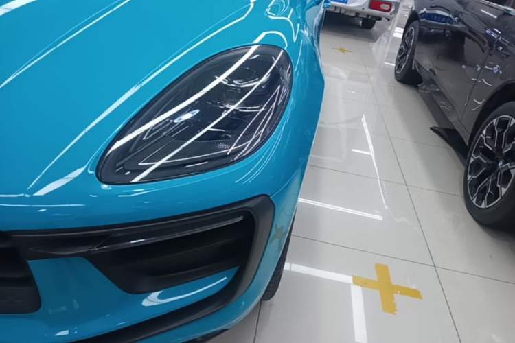 Used Porsche Macan 2023 Macan T 2.0T Left Front Headlight