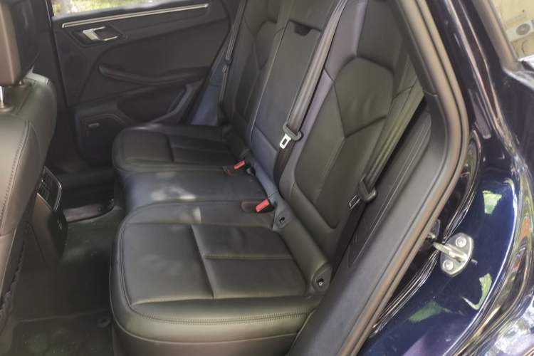 Used Porsche Macan 2023 Macan 2.0T Left Rear Seat