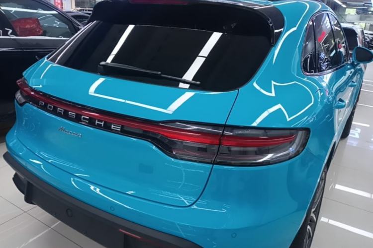 Used Porsche Macan 2023 Macan T 2.0T Rear Right 45 Deg