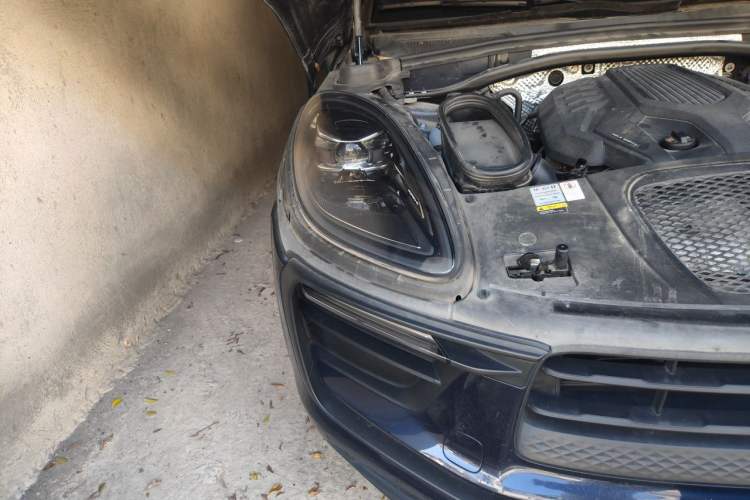 Used Porsche Macan 2023 Macan 2.0T Right Front Headlight