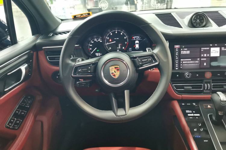Used Porsche Macan 2023 Macan 2.0T Steering Wheel