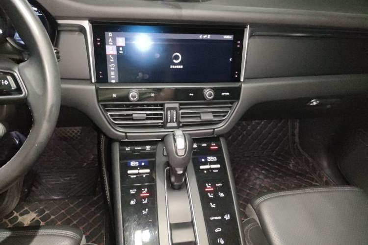 Used Porsche Macan 2023 Macan T 2.0T Audio And AC Panel