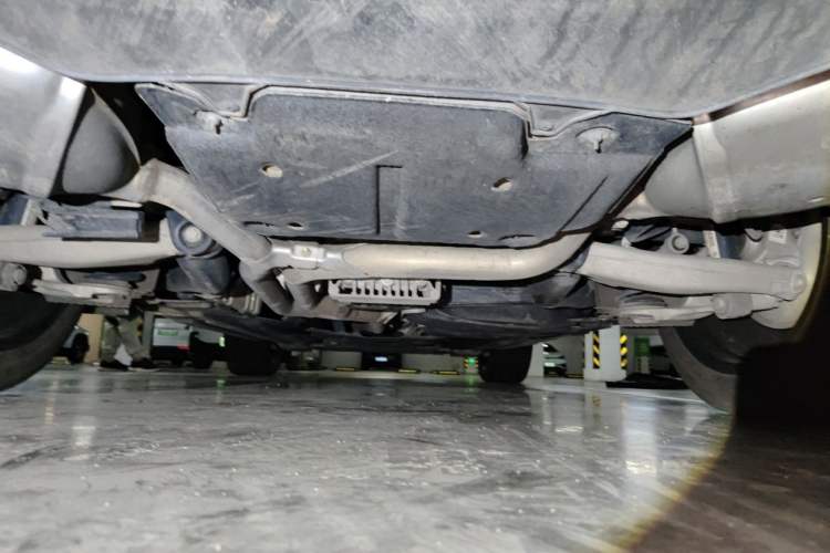 Used Porsche Macan 2023 Macan T 2.0T Chassis Rear