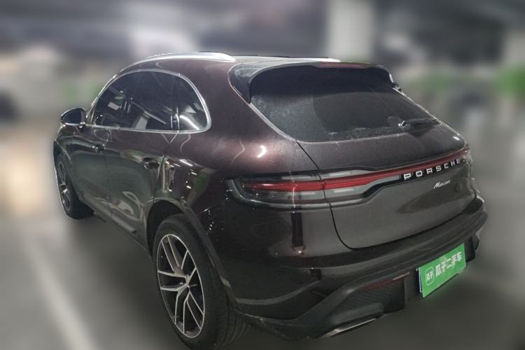 Used Porsche Macan 2023 Macan T 2.0T Rear Left 45 Deg