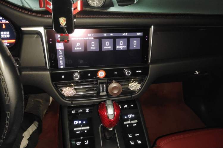 Used Porsche Macan 2023 Macan 2.0T Audio And AC Panel