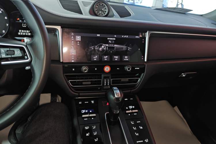 Used Porsche Macan 2023 Macan 2.0T Audio And AC Panel