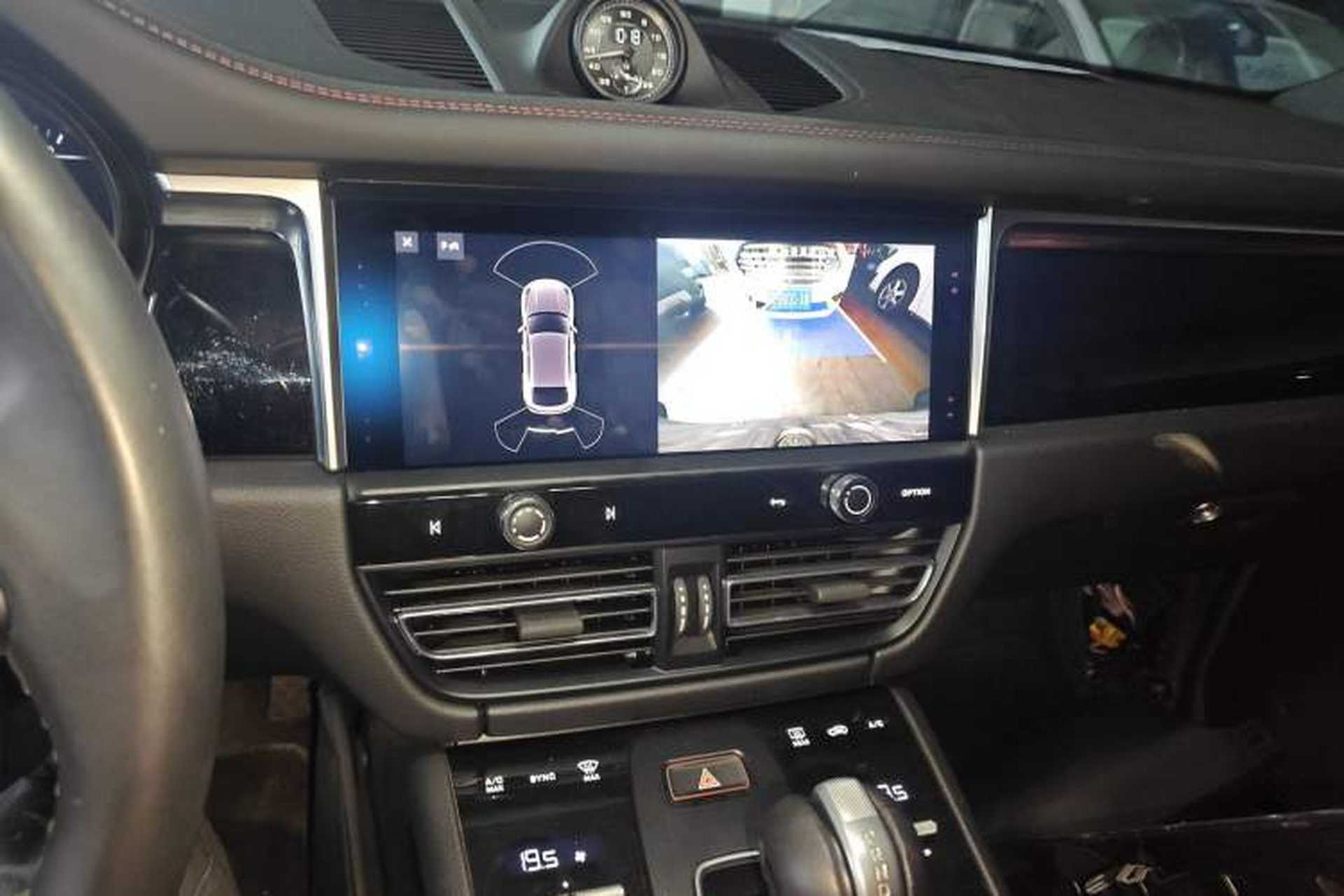 Used Porsche Macan 2023 Macan S 2.9T Audio And AC Panel