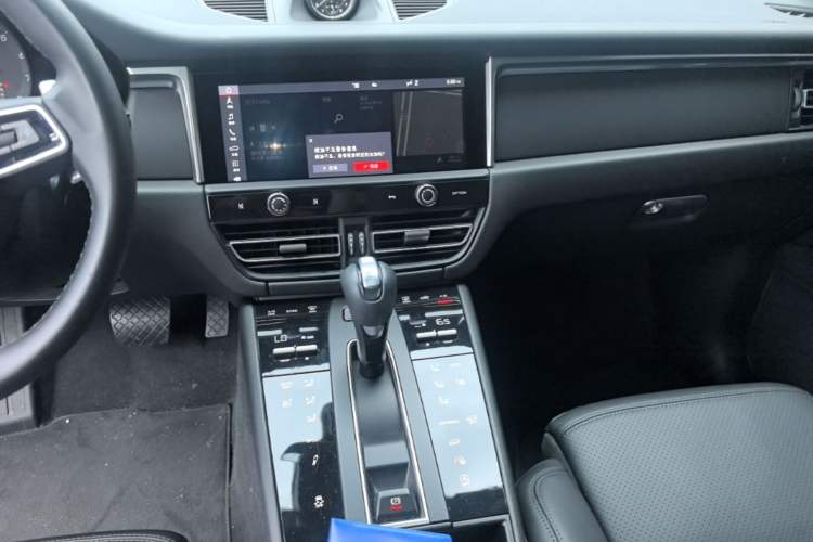 Used Porsche Macan 2023 Macan 2.0T Audio And AC Panel