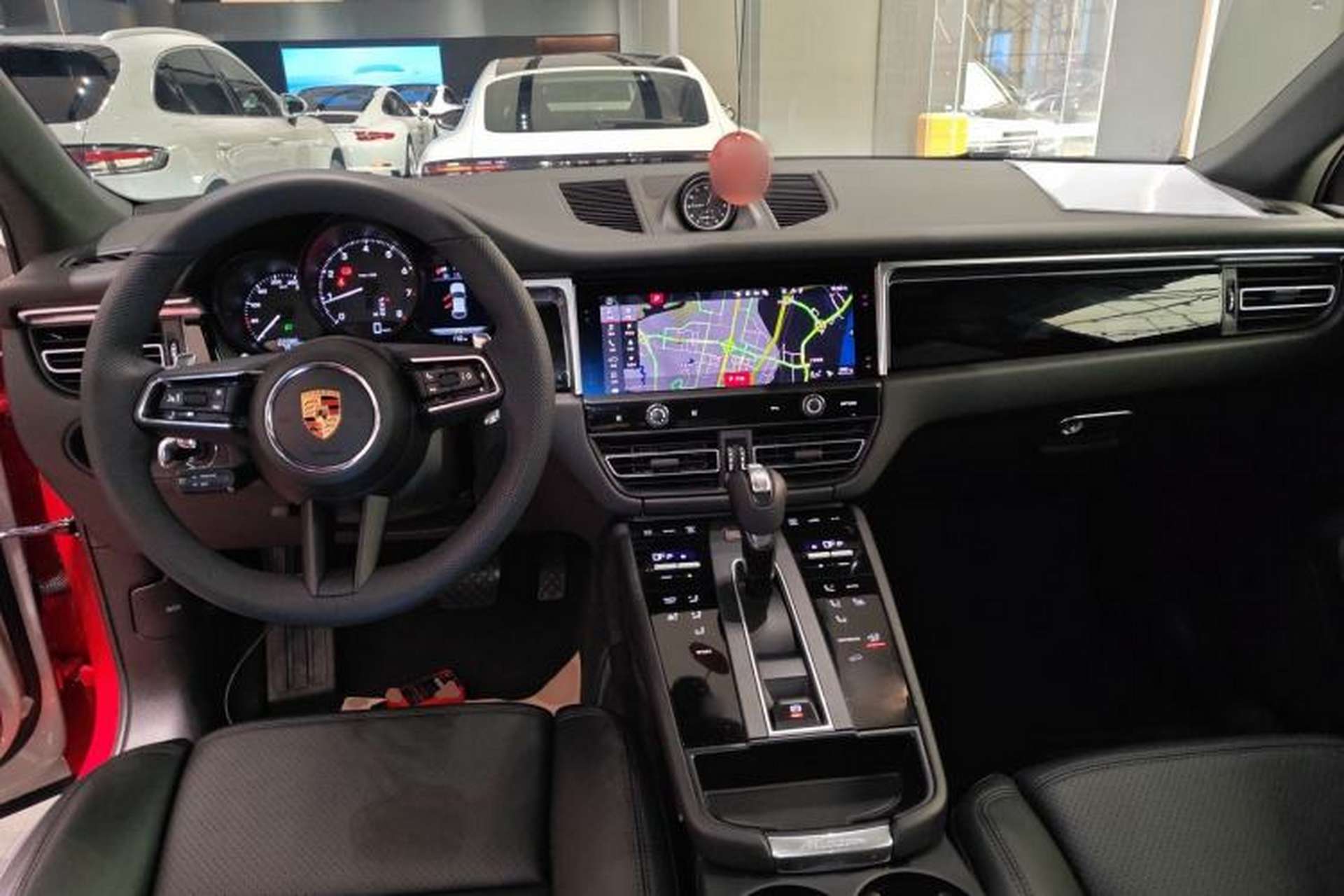 Used Porsche Macan 2023 Macan 2.0T Center Console