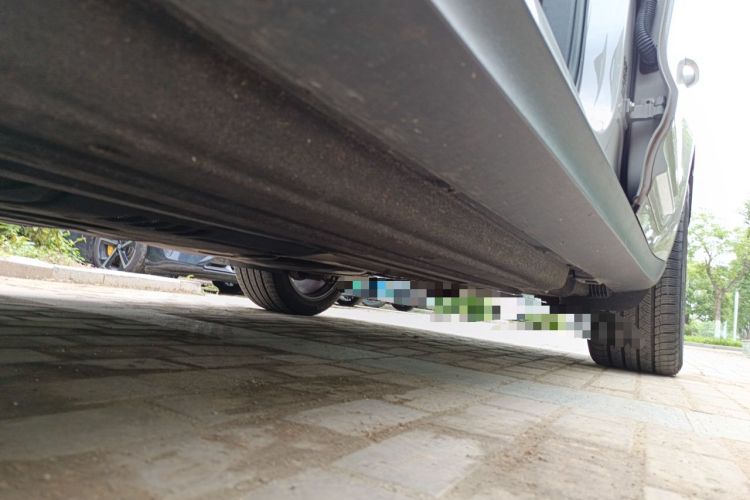 Used Porsche Macan 2023 Macan 2.0T Chassis Front Left