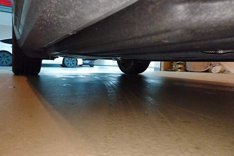 Used Porsche Macan 2023 Macan 2.0T Chassis Front Left