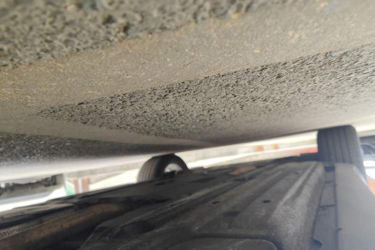 Used Porsche Macan 2023 Macan 2.0T Chassis Rear Left