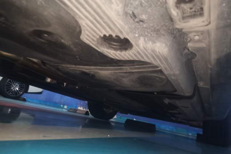 Used Porsche Macan 2023 Macan 2.0T Chassis Rear Right