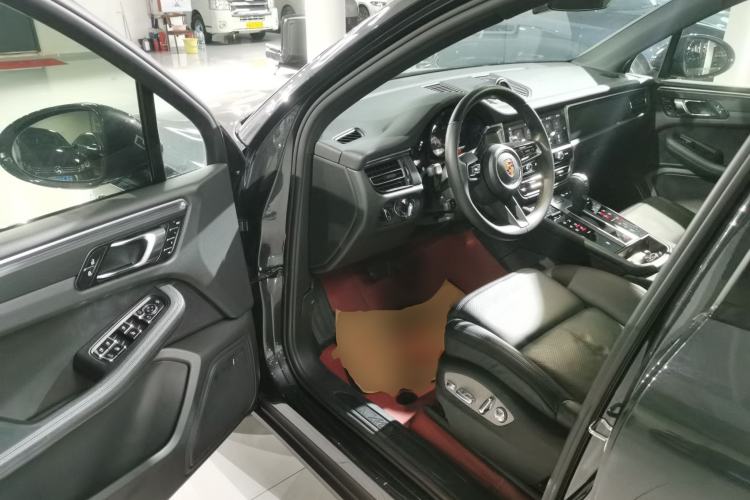 Used Porsche Macan 2023 Macan 2.0T Driver Seat