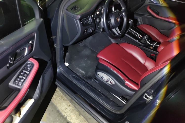 Used Porsche Macan 2023 Macan 2.0T Driver Seat