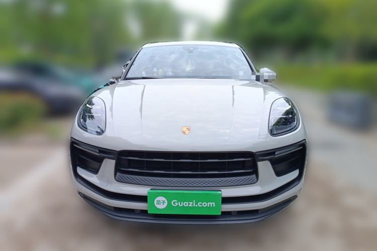 Used Porsche Macan 2023 Macan 2.0T Front