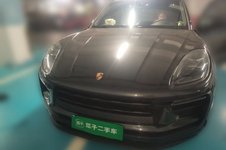 Used Porsche Macan 2023 Macan 2.0T Front