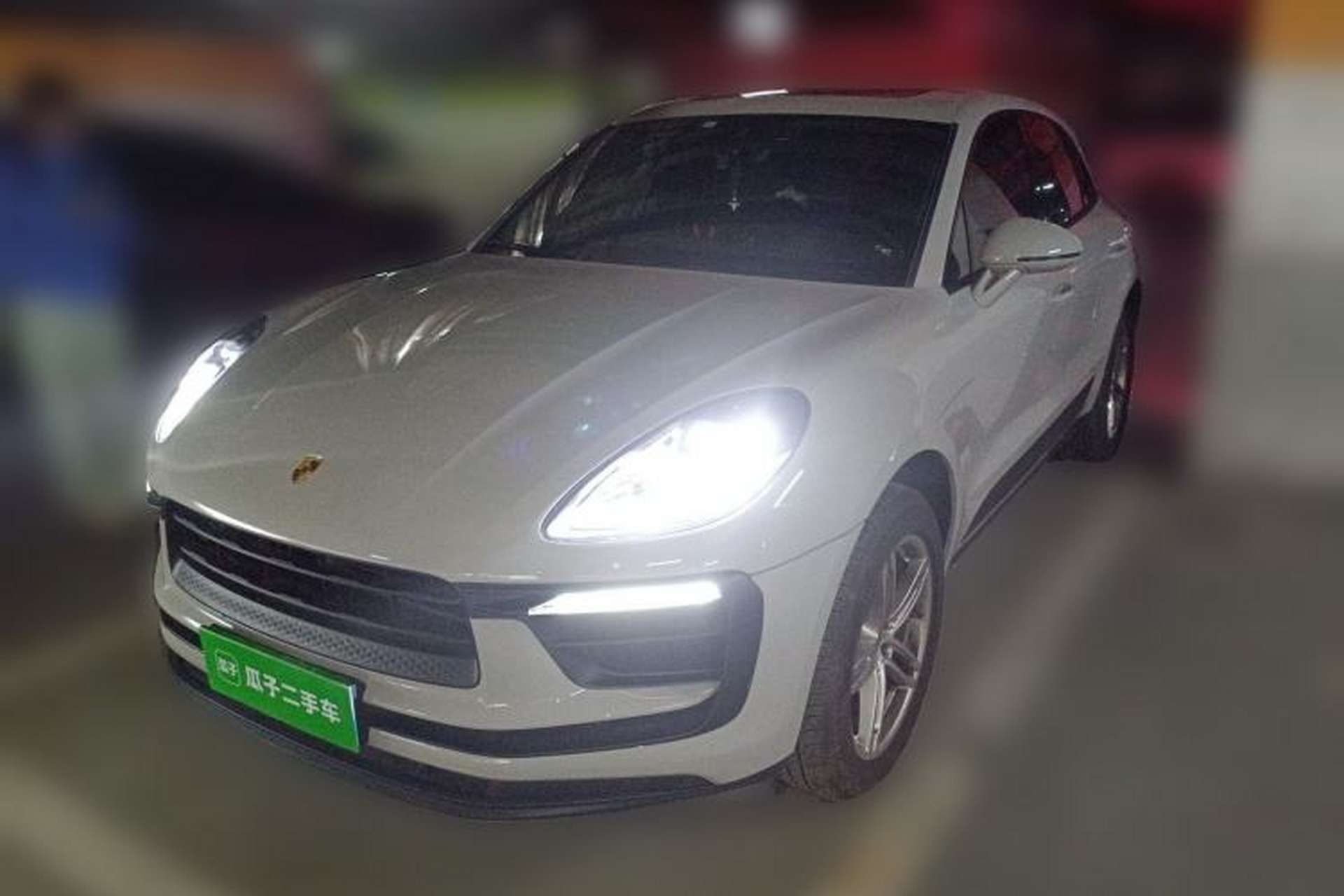 Used Porsche Macan 2023 Macan 2.0T Front Left 45 Deg