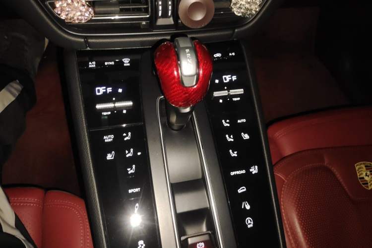 Used Porsche Macan 2023 Macan 2.0T Gear Lever