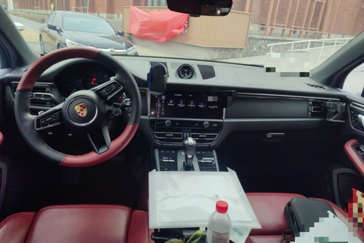 Used Porsche Macan 2023 Macan 2.0T Headliner