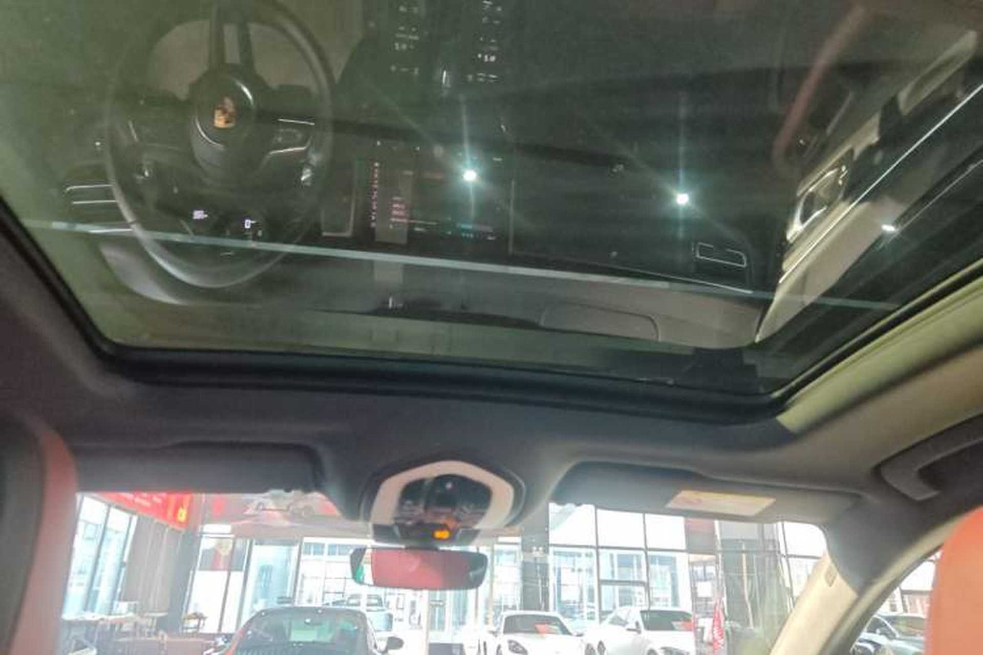 Used Porsche Macan 2023 Macan 2.0T Headliner