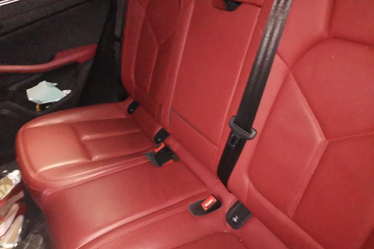 Used Porsche Macan 2023 Macan 2.0T Left Rear Seat
