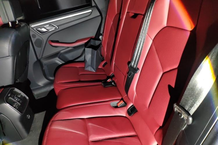 Used Porsche Macan 2023 Macan 2.0T Left Rear Seat