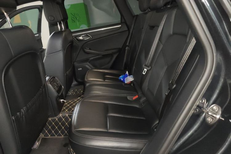 Used Porsche Macan 2023 Macan 2.0T Left Rear Seat