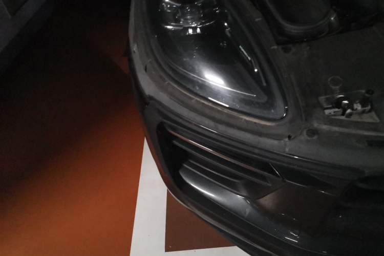 Used Porsche Macan 2023 Macan 2.0T Right Front Headlight