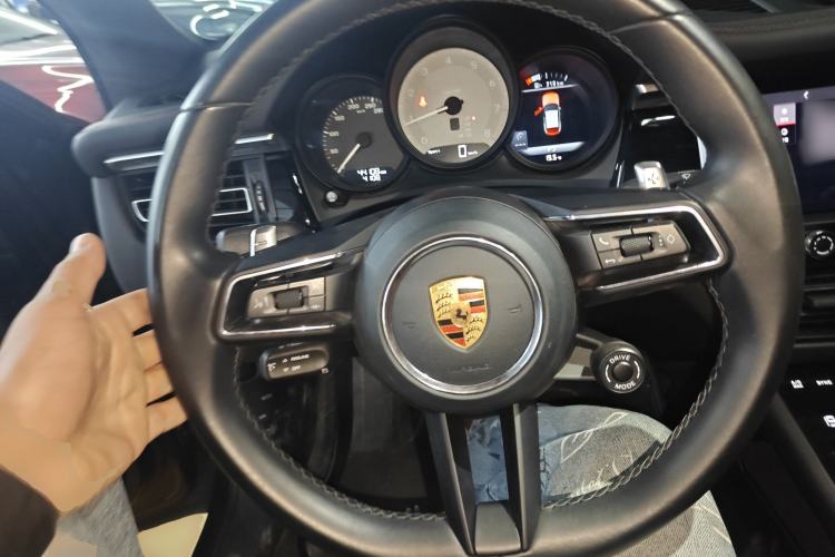 Used Porsche Macan 2023 Macan S 2.9T Steering Wheel